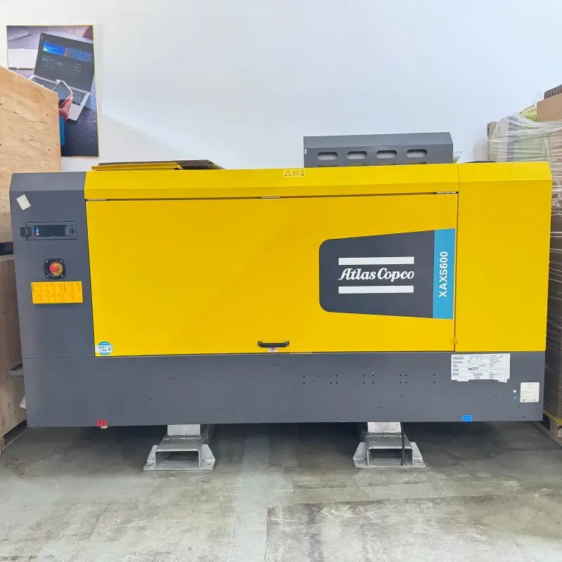 اٹلس کوپکو XAXS600 پورٹ ایبل ڈیزل سکرو ایئر کمپریسر مائننگ ڈرلنگ حقیقی